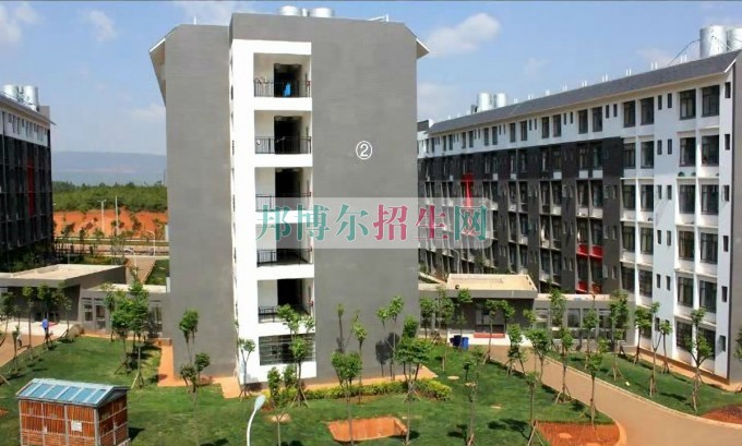 云南城市建設(shè)職業(yè)學院招生辦聯(lián)系電話