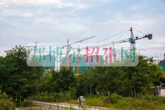 四川省建筑技工學(xué)校2016年報名條件、招生對象