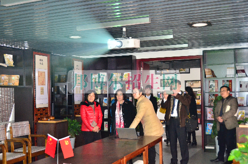 臺(tái)灣高雄餐旅大學(xué)校長一行蒞臨成都航空職業(yè)技術(shù)學(xué)院考察交流