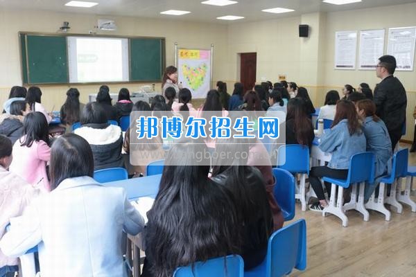 眉山職院:持續(xù)發(fā)力 推動內(nèi)涵建設(shè)上檔升級