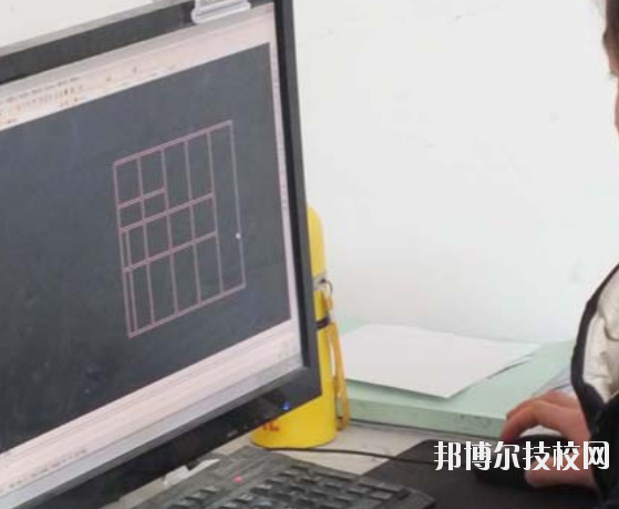 甘肅金城理工中等專業(yè)學(xué)校2020年學(xué)費(fèi)、收費(fèi)多少