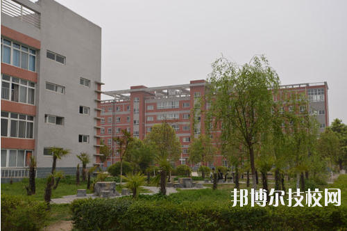 陜西航空技師學(xué)院2020年報名條件、招生要求、招生對象