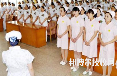 蘭州護士學校2020年報名條件、招生要求、招生對象