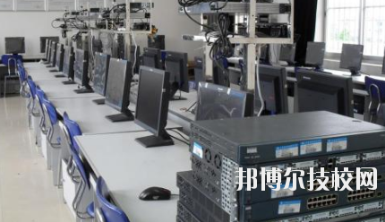 甘肅省藝術(shù)設(shè)計(jì)學(xué)校2020年學(xué)費(fèi)、收費(fèi)多少