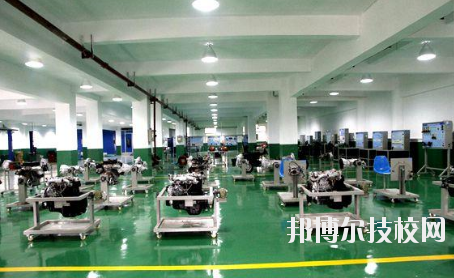 重慶南川隆化職業(yè)中學(xué)校2020年報名條件、招生要求、招生對象
