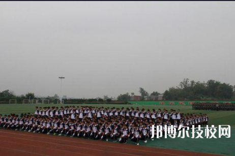 重慶梁平職業(yè)教育中心2020年報名條件、招生要求、招生對象