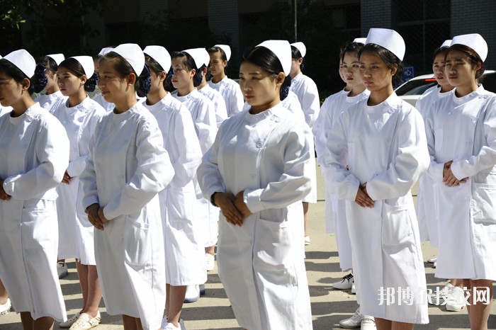 灤縣衛(wèi)生職業(yè)學校2020年報名條件、招生要求、招生對象