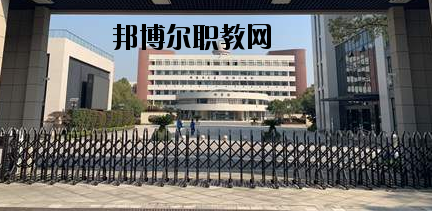 龍港第二職業(yè)學校網站網址