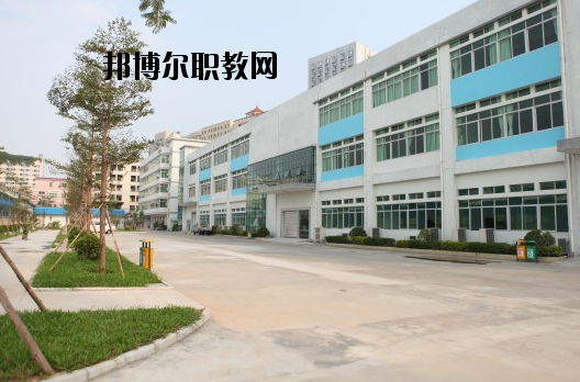 東莞機(jī)電工程學(xué)校2020年報(bào)名條件、招生要求、招生對(duì)象