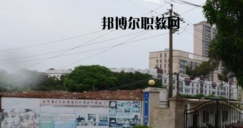 南寧民族歌舞藝術(shù)職業(yè)技術(shù)學(xué)校怎么樣、好不好