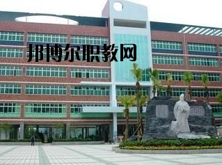 貴陽英才學(xué)校怎么樣，好不好