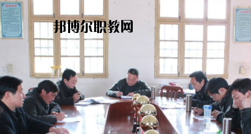 桂林林業(yè)學(xué)校2020年報(bào)名條件、招生要求、招生對(duì)象 