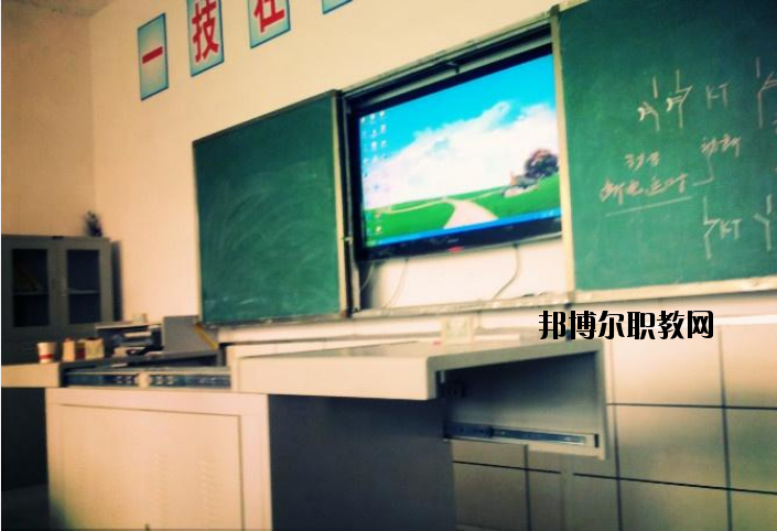 四川省隆昌縣城關(guān)職業(yè)中學(xué)2020年報名條件、招生要求、招生對象
