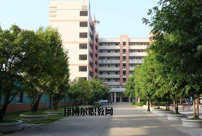 肇慶高要技工學(xué)校怎么樣、好不好