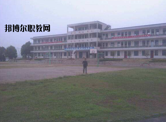 湖北應(yīng)城技工學校2