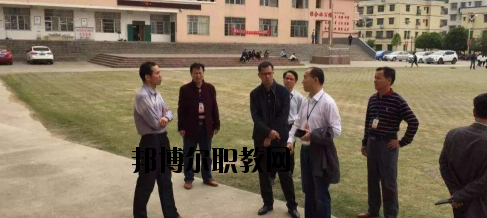 富川職業(yè)技術(shù)學校2020年報名條件、招生要求、招生對象 