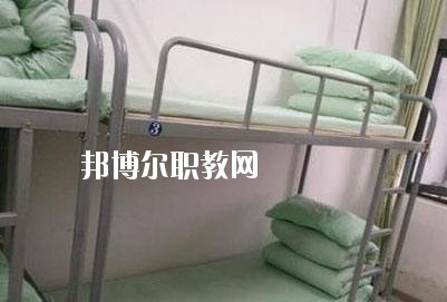 夏邑第一中等專(zhuān)業(yè)學(xué)校2021年宿舍條件