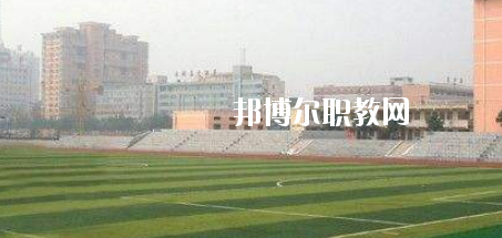南寧九三中等職業(yè)學校2020年招生辦聯(lián)系電話 