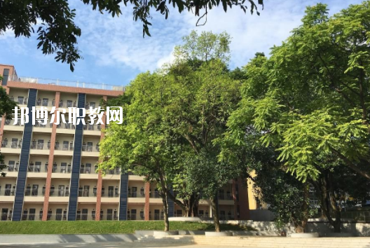 廣東省電子商務(wù)技師學(xué)院2020年報名條件、招生要求、招生對象