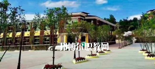 貴州航空工業(yè)技師學(xué)院烏當(dāng)校區(qū)2020年報(bào)名條件、招生要求、招生對(duì)象