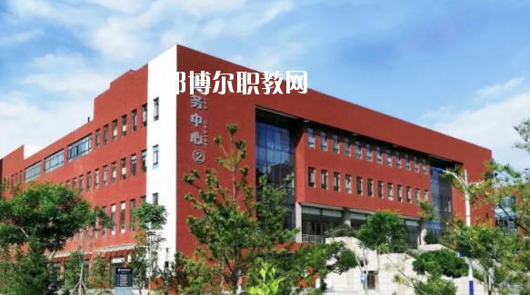 平?jīng)鲶w育運動學校2020年學費、收費多少