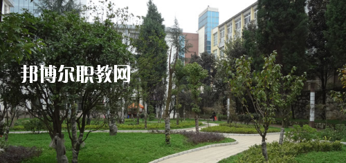 貴陽白云區(qū)職業(yè)技術(shù)學(xué)校2020年報名條件、招生要求、招生對象