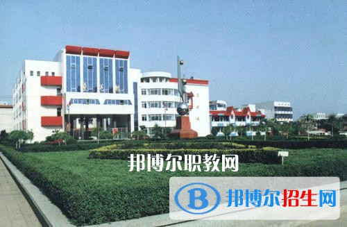 潢川幼兒師范學(xué)校2021年報(bào)名條件、招生要求、招生對(duì)象