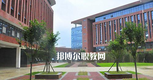 貴州城市職業(yè)學(xué)院中專部2021年報(bào)名條件、招生要求、招生對象
