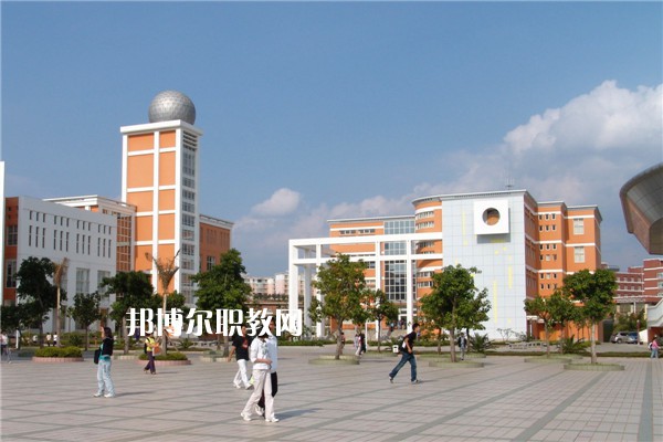 蒙自職業(yè)高級中學(xué)2021年報名條件、招生要求、招生對象
