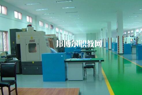 雅安航空工業(yè)聯(lián)合技工學(xué)校怎么樣、好不好