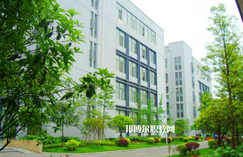 石家莊華美鐵路中等專(zhuān)業(yè)學(xué)校2022年報(bào)名條件、招生要求、招生對(duì)象