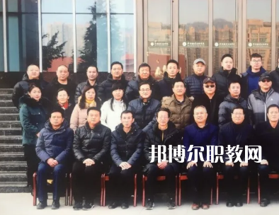平?jīng)鲶w育運動學校2022年報名條件、招生要求、招生對象 