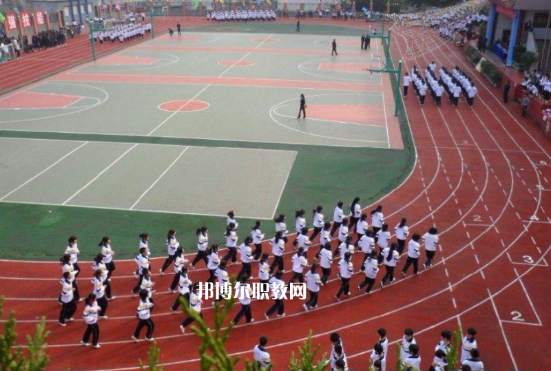 重慶巫溪縣職業(yè)教育中心2022年報(bào)名條件、招生要求、招生對象