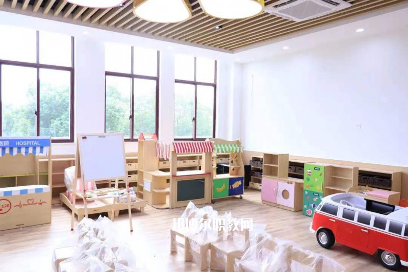 蘇州高等幼兒師范學校2022年有哪些專業(yè)