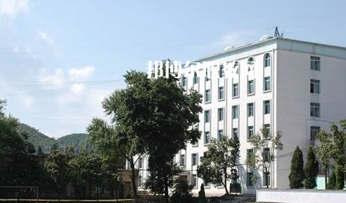 水城縣技工學(xué)校2022年報(bào)名條件、招生要求、招生對象