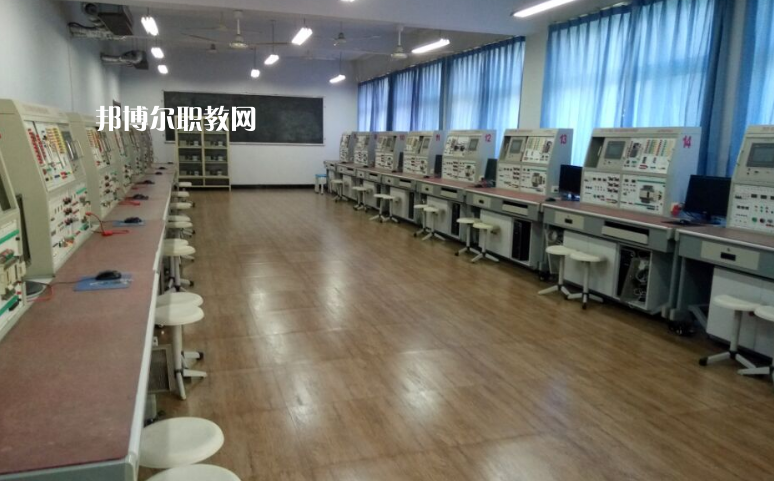 三河市職業(yè)技術(shù)教育中心2022年學(xué)費、收費多少