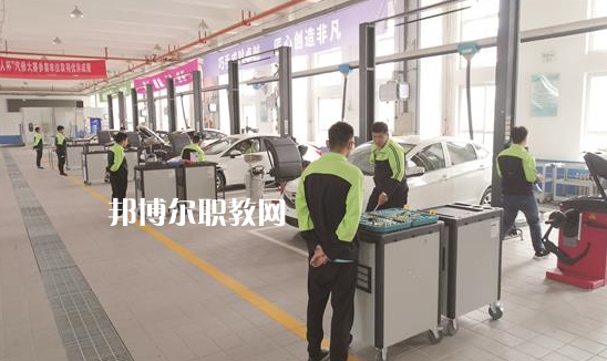 河北曲陽(yáng)雕刻學(xué)校2022年學(xué)費(fèi)、收費(fèi)多少