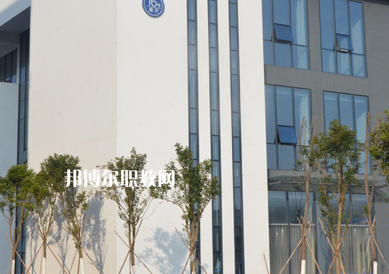 江蘇東臺中等專業(yè)學校2022年報名條件、招生要求、招生對象