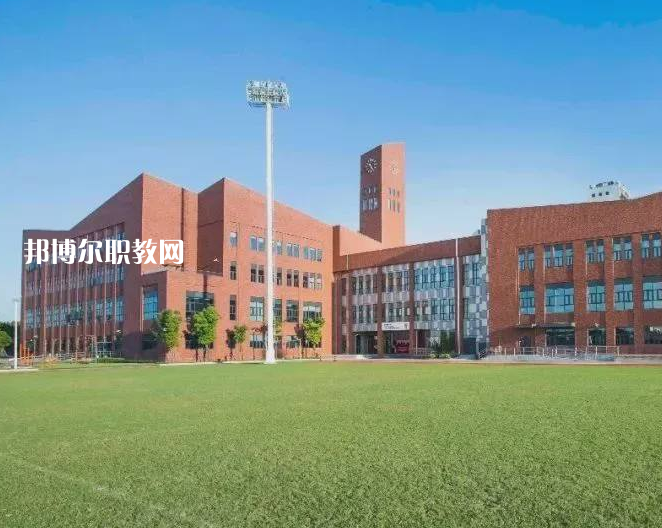 彌渡縣職業(yè)高級(jí)中學(xué)2022年學(xué)費(fèi)、收費(fèi)多少