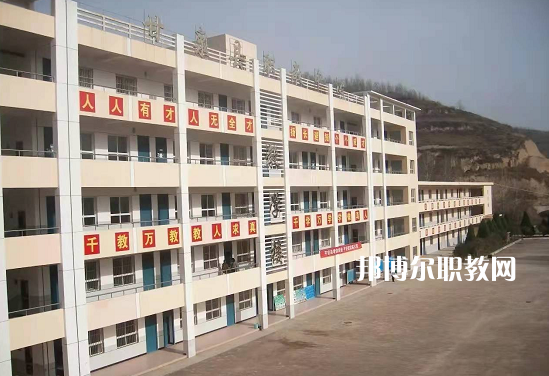 甘泉職業(yè)中學(xué)2022年報(bào)名條件、招生要求、招生對象