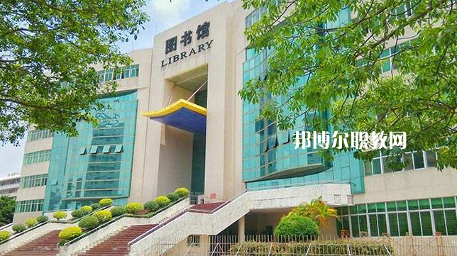 廣東石油化工職業(yè)技術(shù)學(xué)校2022年報(bào)名條件、招生要求、招生對(duì)象