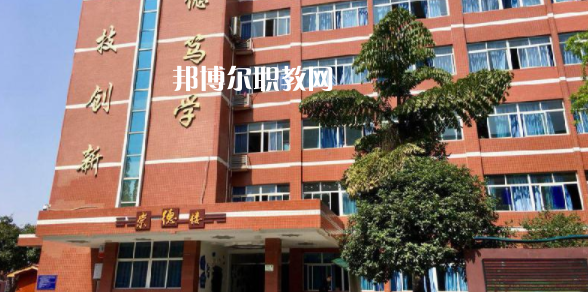牟定縣職業(yè)高級(jí)中學(xué)2022年有哪些專(zhuān)業(yè)
