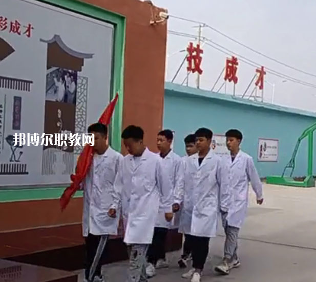 邢臺(tái)英才醫(yī)學(xué)中等專業(yè)學(xué)校2022年報(bào)名條件、招生要求、招生對(duì)象