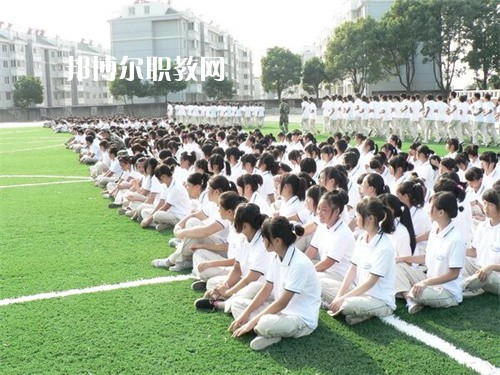 安慶工業(yè)學(xué)校2022年報(bào)名條件、招生要求、招生對(duì)象