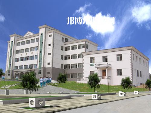 嵩明縣職業(yè)高級中學2022年報名條件、招生要求、招生對象