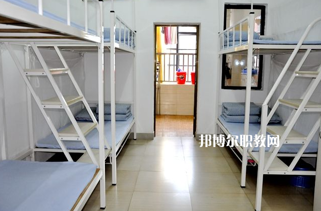 昆明晉寧區(qū)職業(yè)高級中學2022年宿舍條件