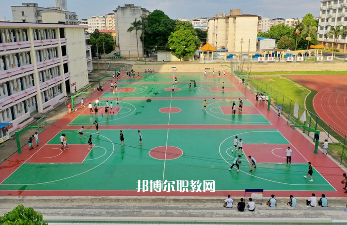 廣西華僑學(xué)校怎么樣、好不好