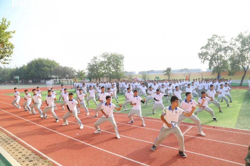 楚雄州體育運(yùn)動(dòng)學(xué)校2022年報(bào)名條件、招生要求、招生對(duì)象