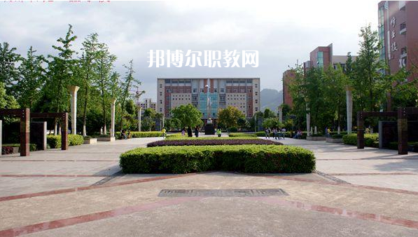 重慶南川隆化職業(yè)中學(xué)校2022年報(bào)名條件、招生要求、招生對(duì)象
