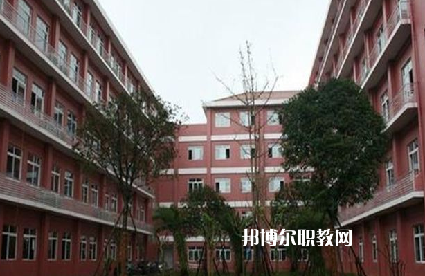 瀘州市江陽職業(yè)高中學(xué)校2022年學(xué)費(fèi)、收費(fèi)多少